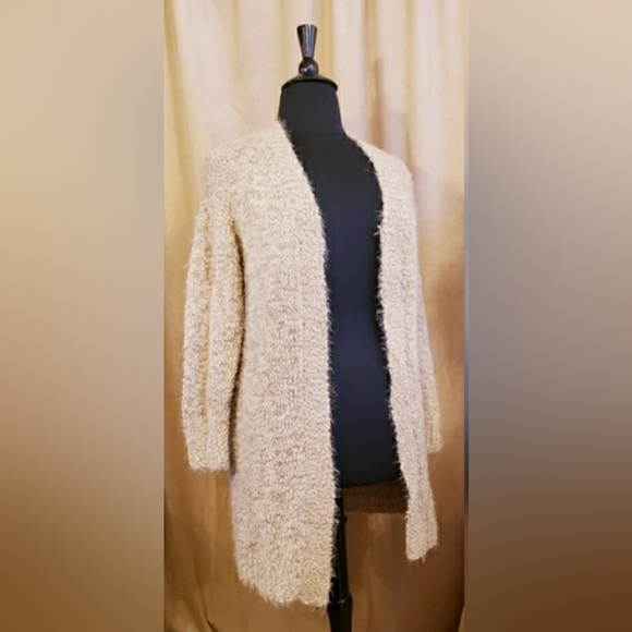 PINK LILY TEXTURED DUSTER CARDIGAN - Picture 4 of 11